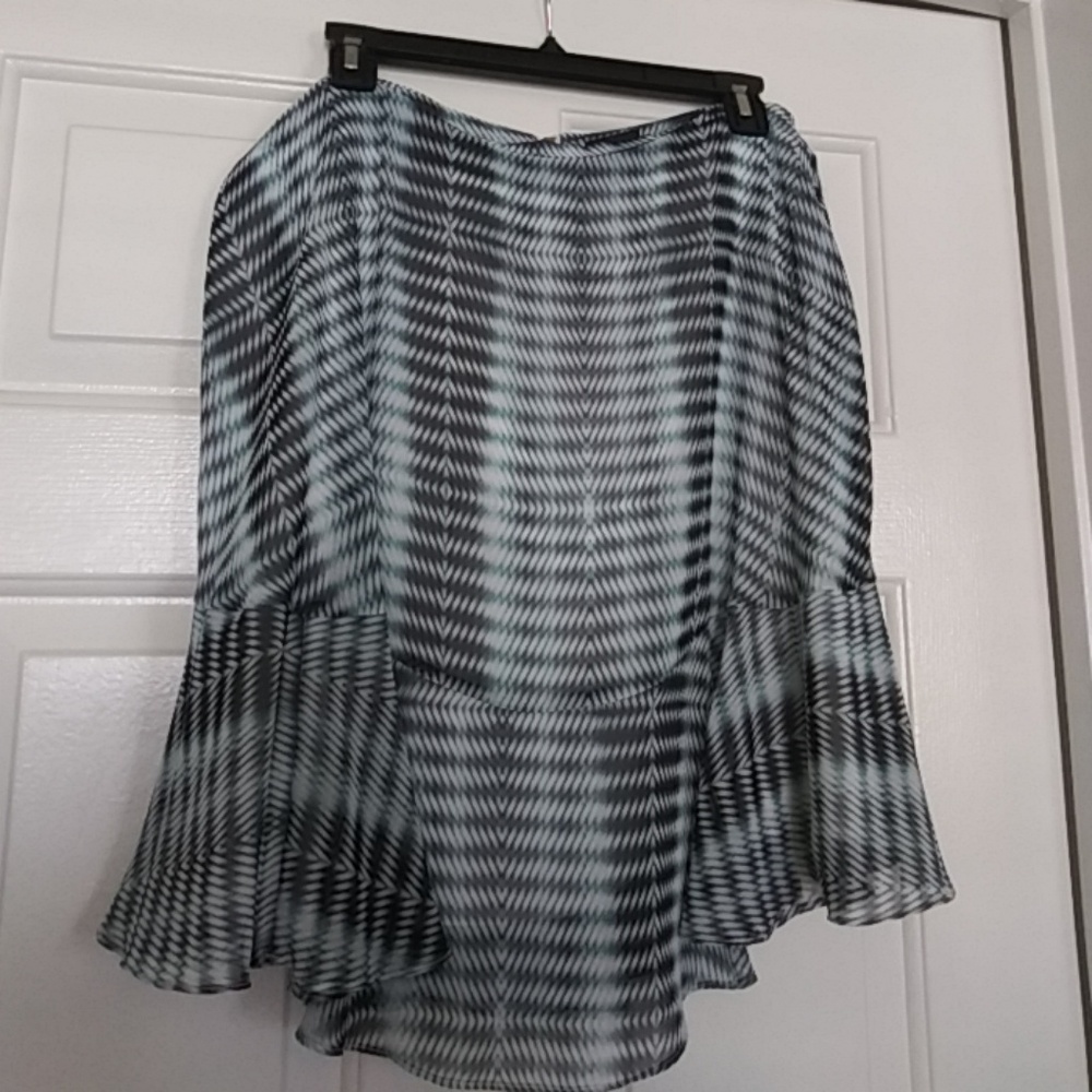 Chiffon flare bottom skirt